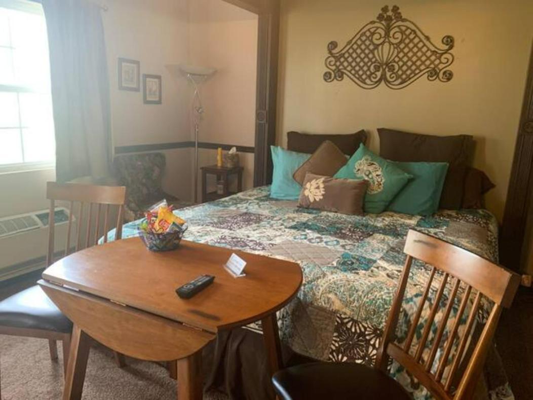 Dickey House Bed And Breakfast Marshfield エクステリア 写真