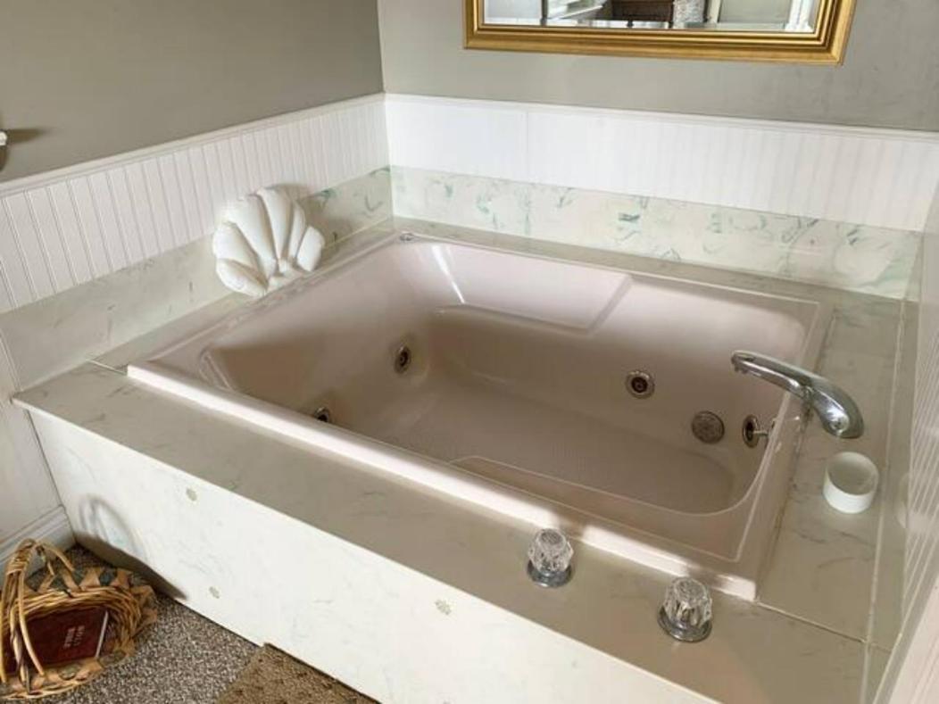 Dickey House Bed And Breakfast Marshfield エクステリア 写真